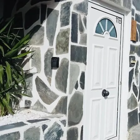 Pintadera's House/tara